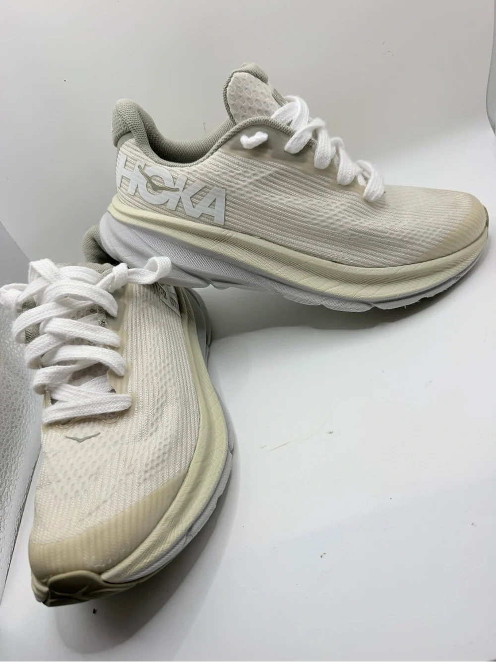 Hoka Women's Cream and White Cushion Running Shoes